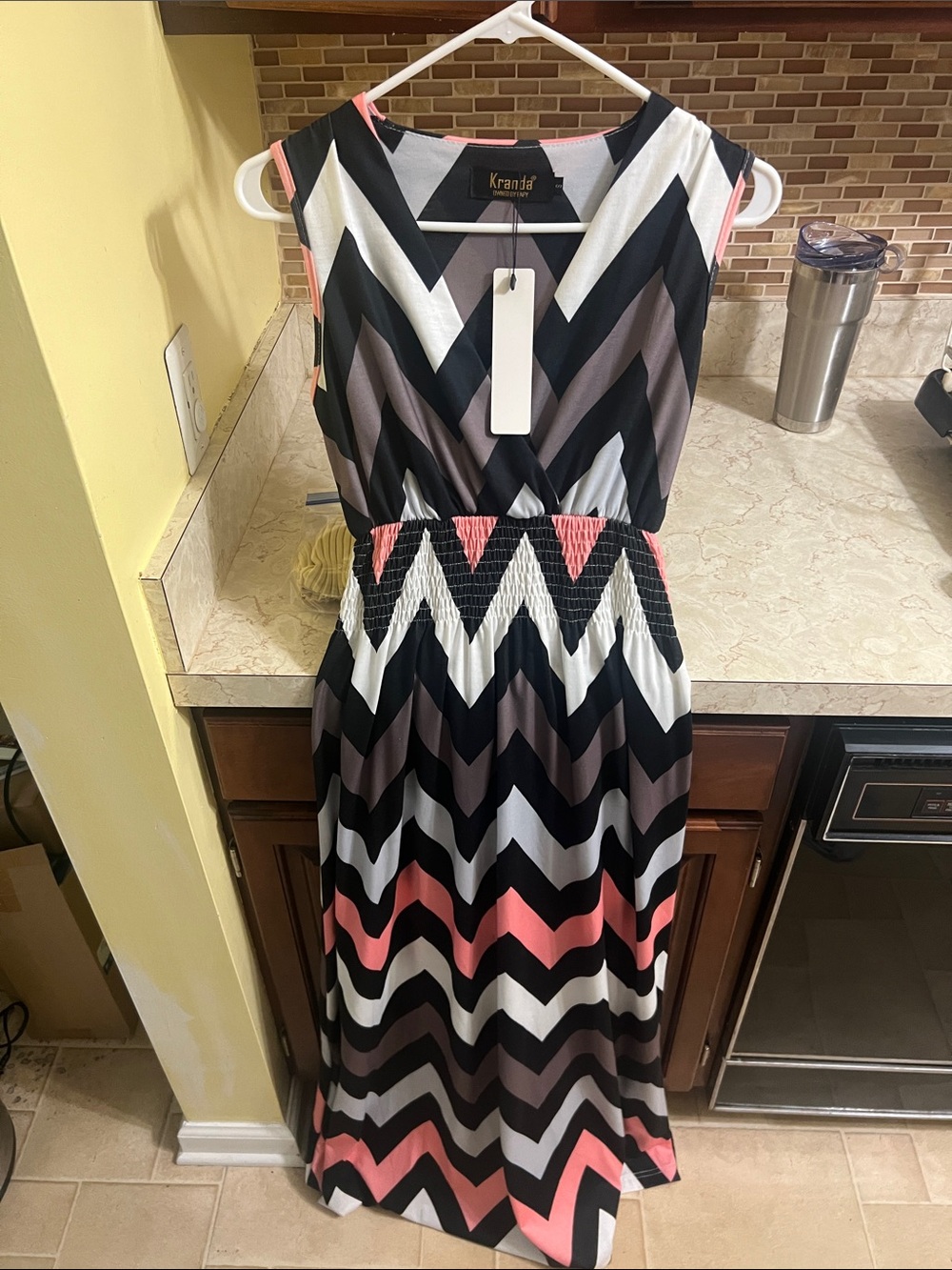 NWTs Sleeveless Chevron Maxi Dress in Black, White & Pink